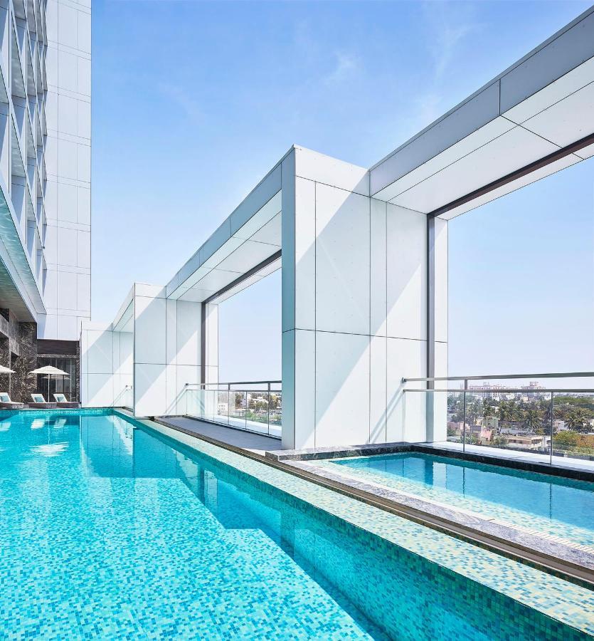 فندق Taj Wellington Mews شيناي المظهر الخارجي الصورة