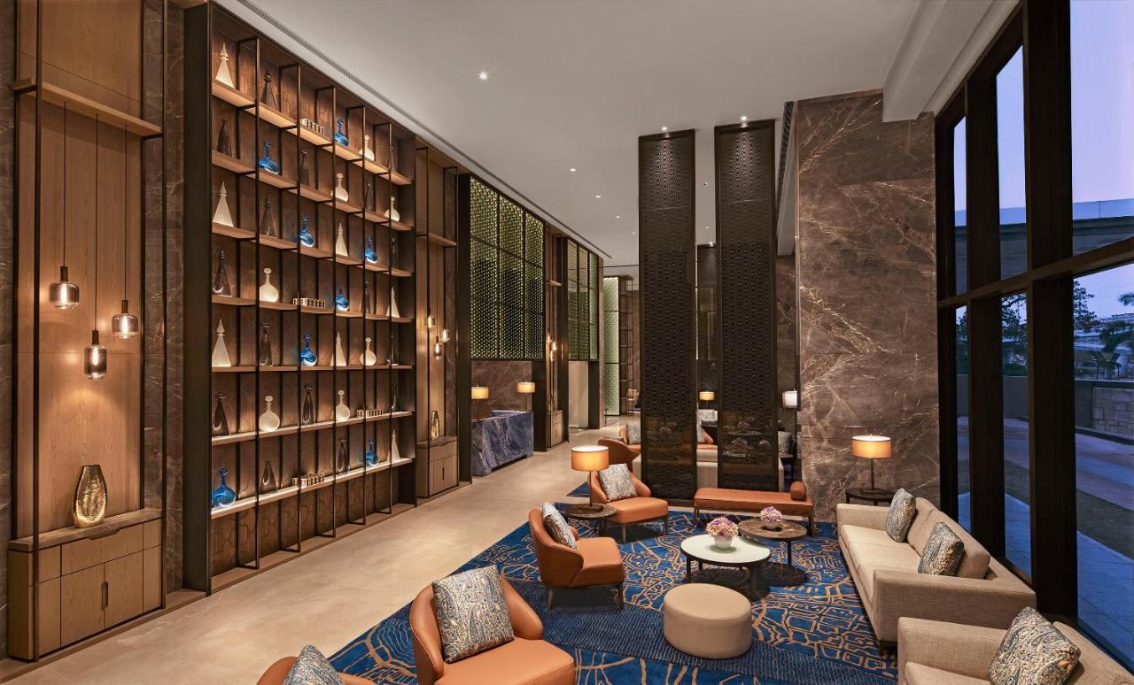 فندق Taj Wellington Mews شيناي المظهر الخارجي الصورة