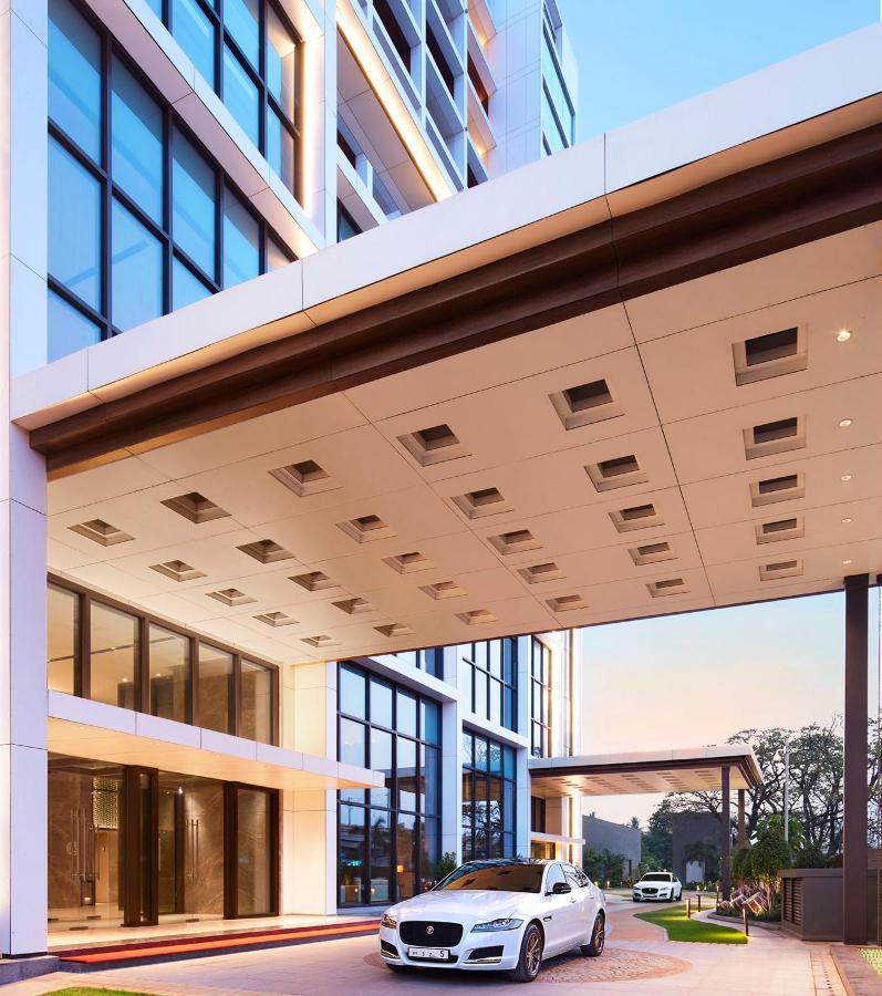 فندق Taj Wellington Mews شيناي المظهر الخارجي الصورة
